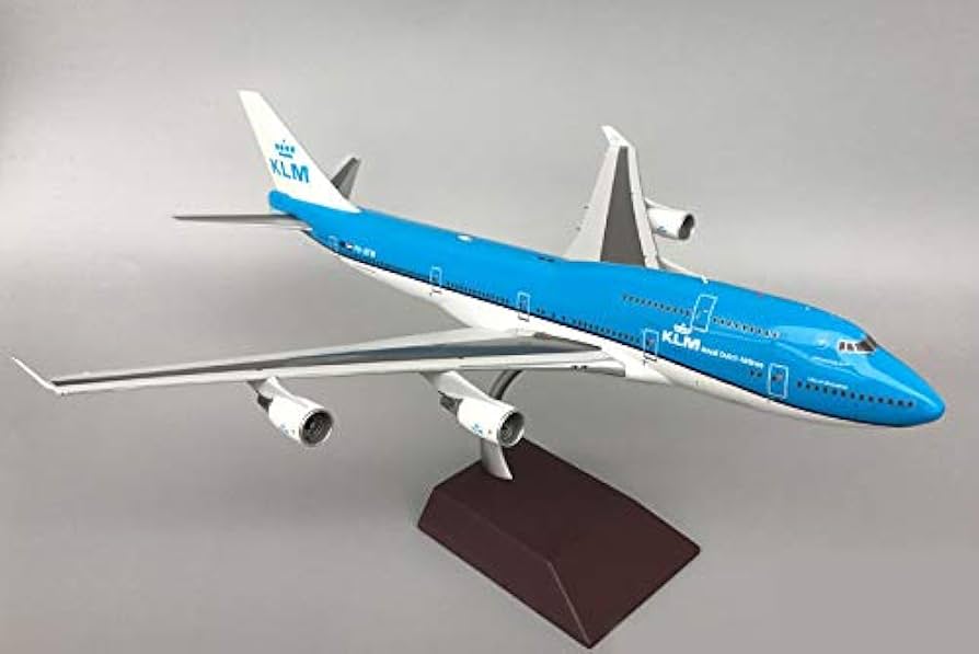 Gemini 1/200 タイ航空 B747-400 1/200 Gemini 200 タイ航空 ボーイング747-400 - メルカリ